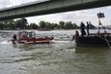 Uebung BF Taucher und Presse Koeln Zoobruecke Rhein P250